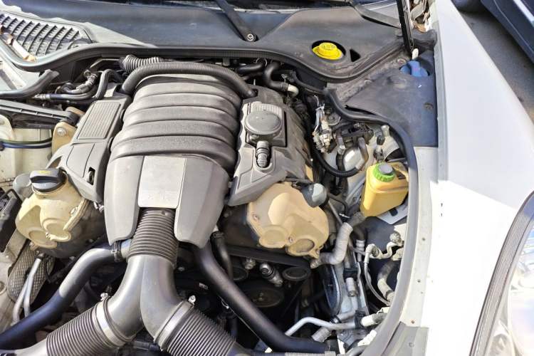 Used Porsche Panamera 2013 Panamera Platinum Edition 3.6L Engine Bay Left