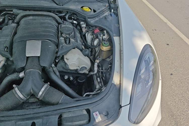 Used Porsche Panamera 2013 Panamera 4 Platinum Edition 3.6L Engine Bay Left