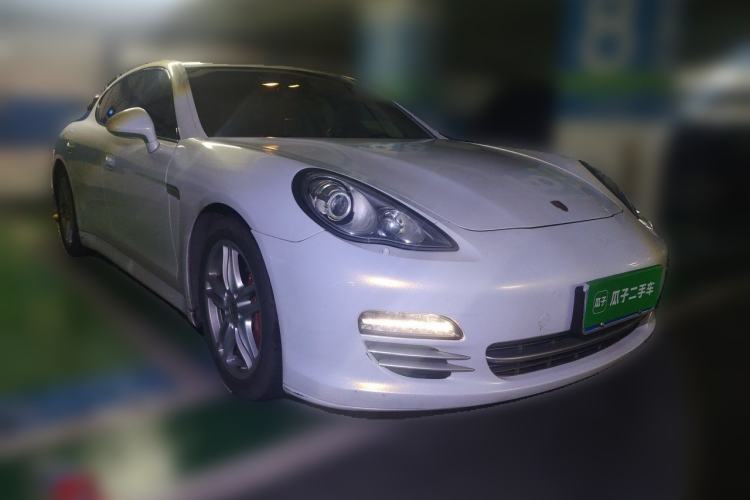 Used Porsche Panamera 2013 Panamera Platinum Edition 3.6L Front Right 45 Deg