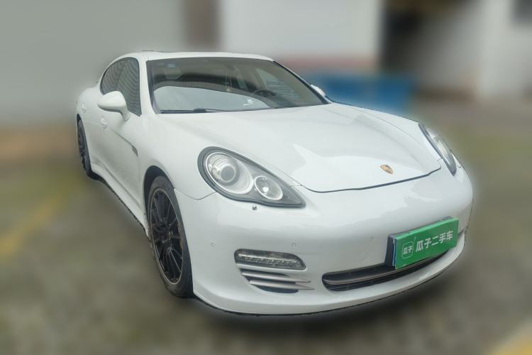 Used Porsche Panamera 2013 Panamera Platinum Edition 3.6L Front Right 45 Deg