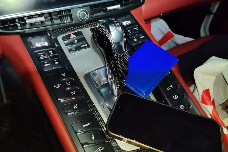 Used Porsche Panamera 2013 Panamera 4 Platinum Edition 3.6L Gear Lever