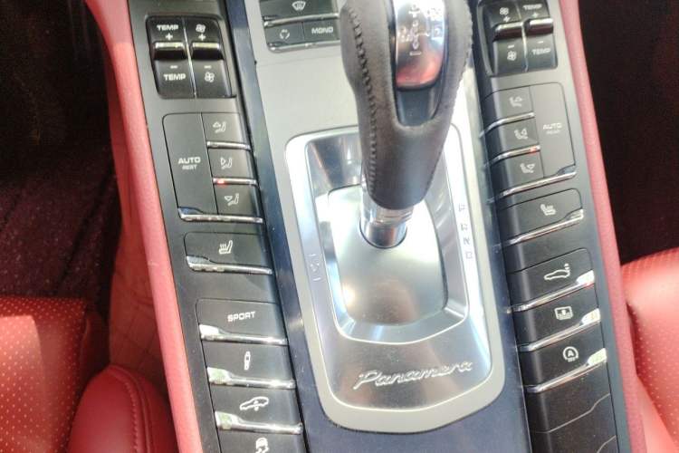 Used Porsche Panamera 2013 Panamera Platinum Edition 3.6L Gear Lever
