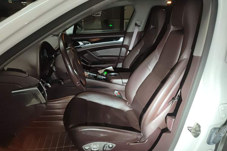 Used Porsche Panamera  Left Front Seat
