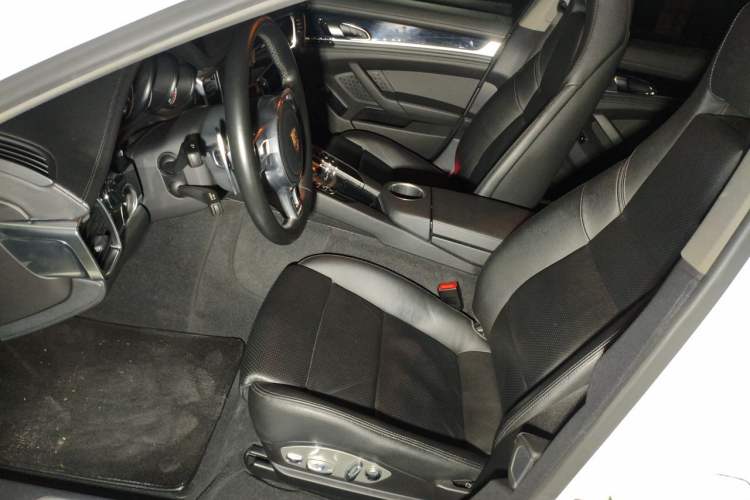 Used Porsche Panamera  Left Front Seat