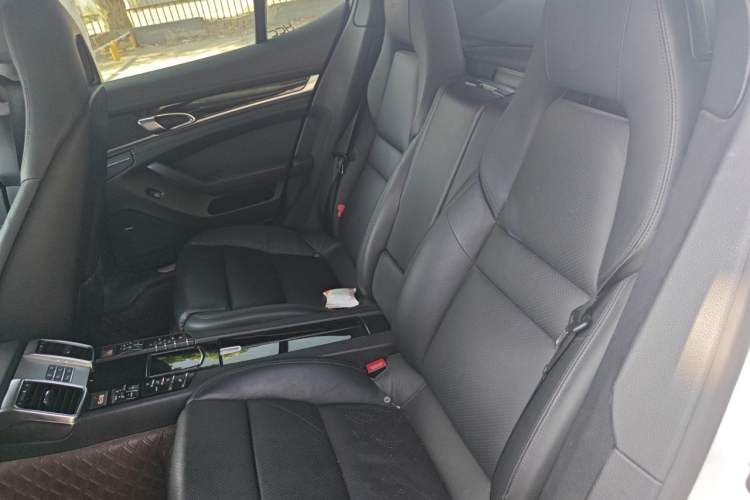 Used Porsche Panamera 2013 Panamera 4 Platinum Edition 3.6L Left Rear Seat