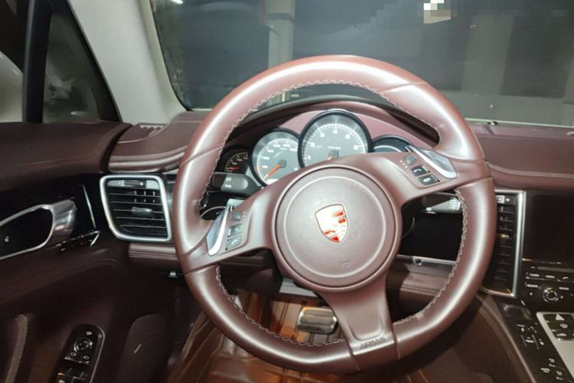 Used Porsche Panamera  Steering Wheel