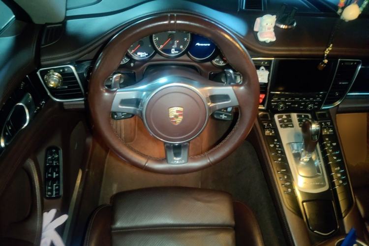 Used Porsche Panamera 2013 Panamera Platinum Edition 3.6L Steering Wheel