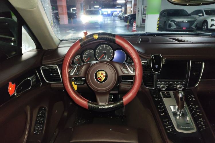 Used Porsche Panamera 2013 Panamera Platinum Edition 3.6L Steering Wheel