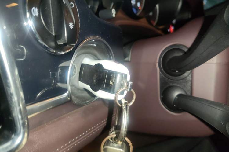 Used Porsche Panamera 2013 Panamera Platinum Edition 3.6L Vehicle Key