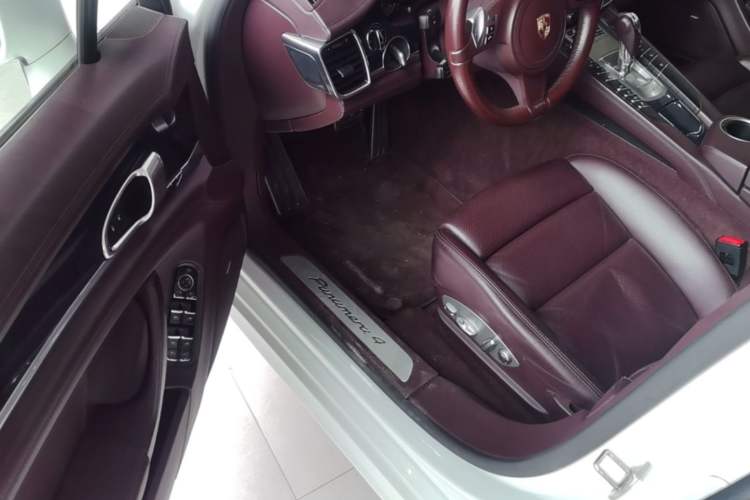 Used Porsche Panamera 2014 Panamera 3.0T Driver Seat
