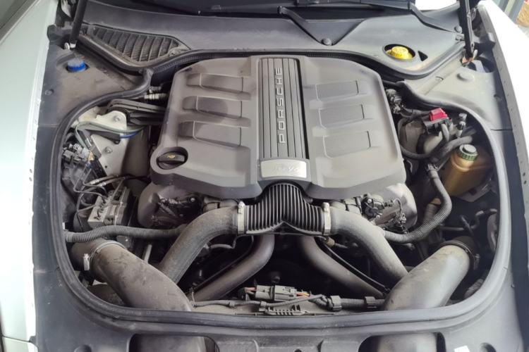 Used Porsche Panamera 2014 Panamera 3.0T Engine Bay
