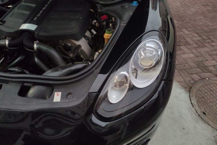 Used Porsche Panamera 2014 Panamera S Executive 3.0T Engine Bay Left