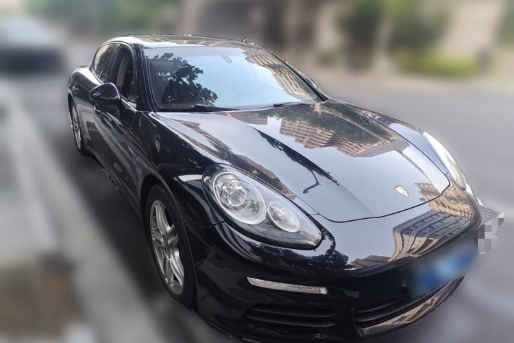 Used Porsche Panamera 2014 Panamera 3.0T Front Right 45 Deg