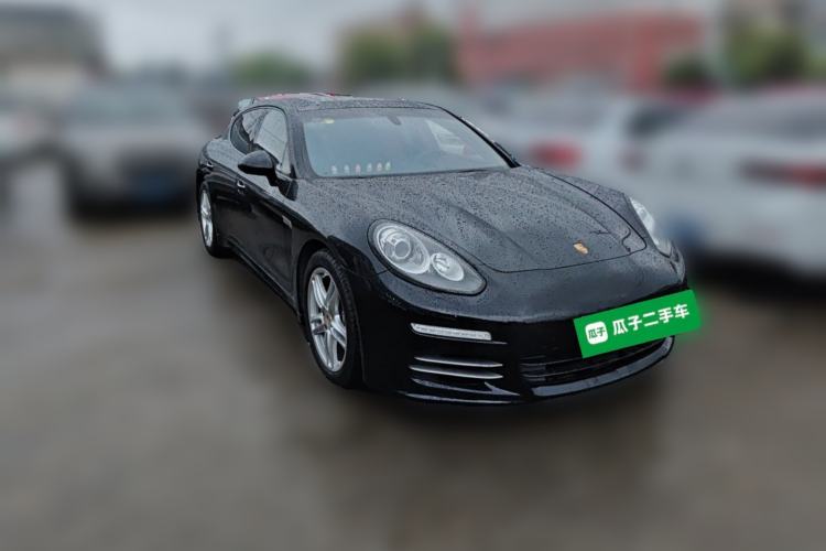 Used Porsche Panamera 2014 Panamera 4 3.0T Front Right 45 Deg