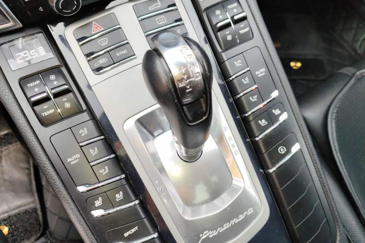 Used Porsche Panamera 2014 Panamera 3.0T Gear Lever