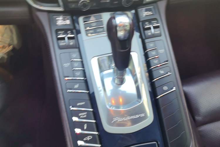 Used Porsche Panamera 2014 Panamera 3.0T Gear Lever