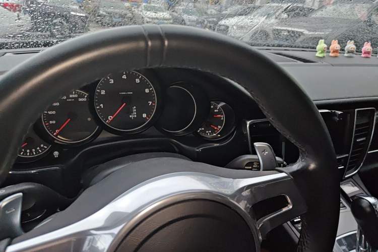 Used Porsche Panamera 2014 Panamera 4 3.0T Instrument Cluster