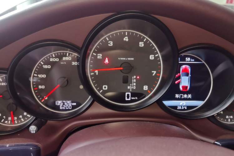 Used Porsche Panamera 2014 Panamera 3.0T Instrument Cluster