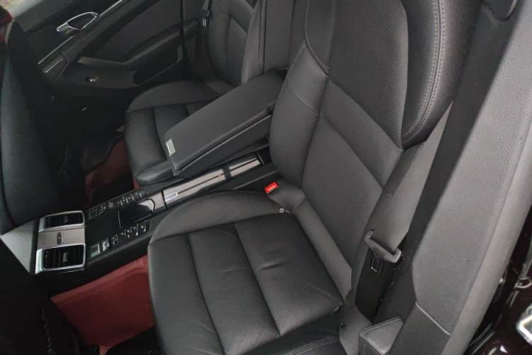 Used Porsche Panamera 2014 Panamera 4 3.0T Left Rear Seat
