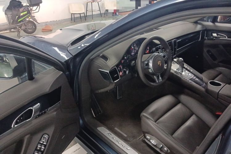 Used Porsche Panamera 2014 Panamera 4 3.0T Driver Seat