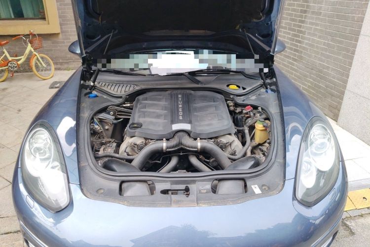 Used Porsche Panamera 2014 Panamera 4 3.0T Engine Bay