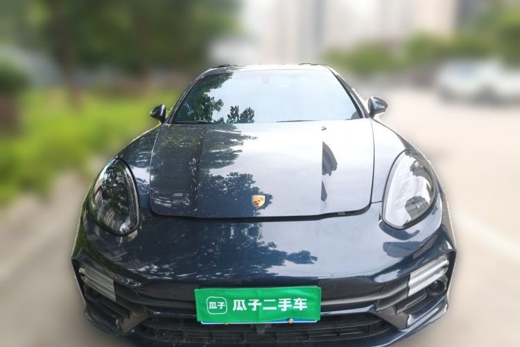 Used Porsche Panamera  Front