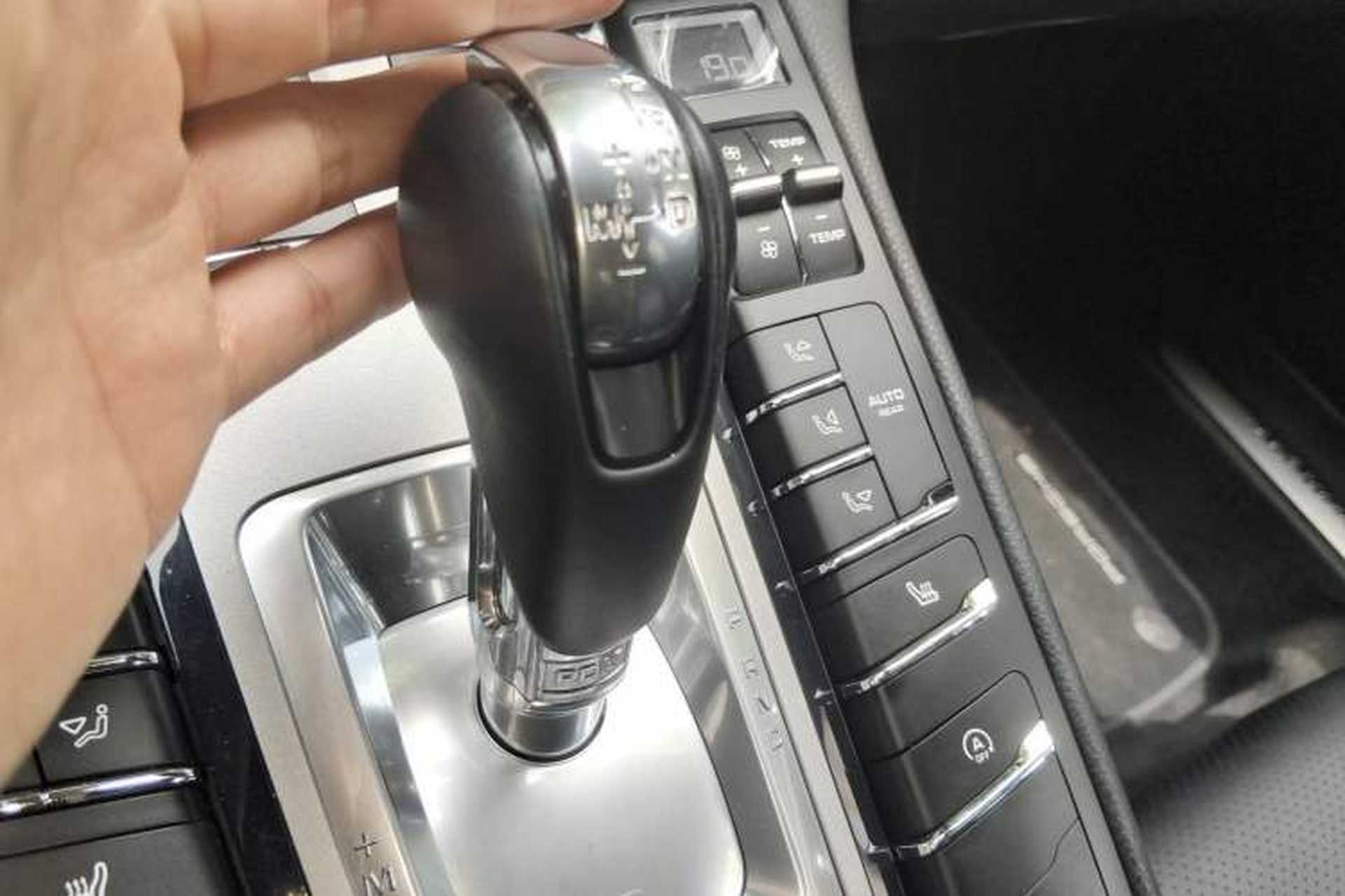 Used Porsche Panamera 2014 Panamera 3.0T Gear Lever