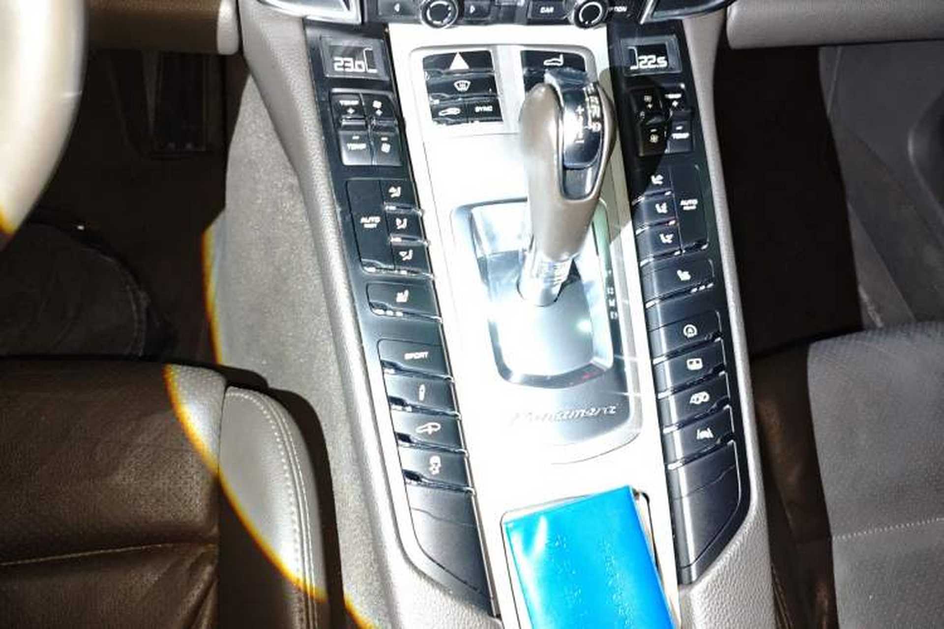 Used Porsche Panamera 2014 Panamera 3.0T Gear Lever
