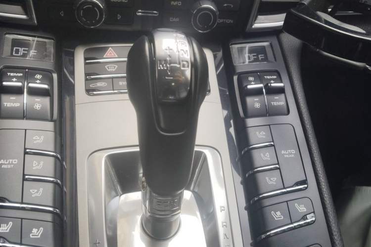 Used Porsche Panamera 2014 Panamera 4 Executive 3.0T Gear Lever