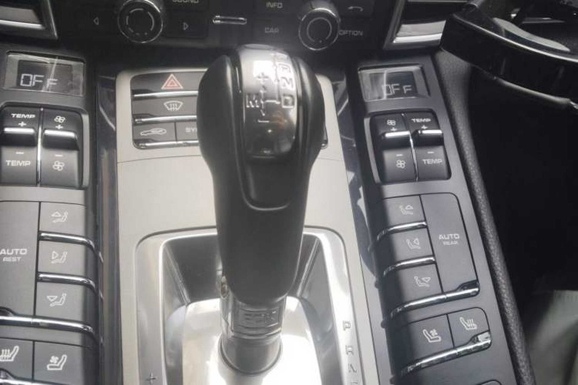 Used Porsche Panamera 2014 Panamera 4 Executive 3.0T Gear Lever