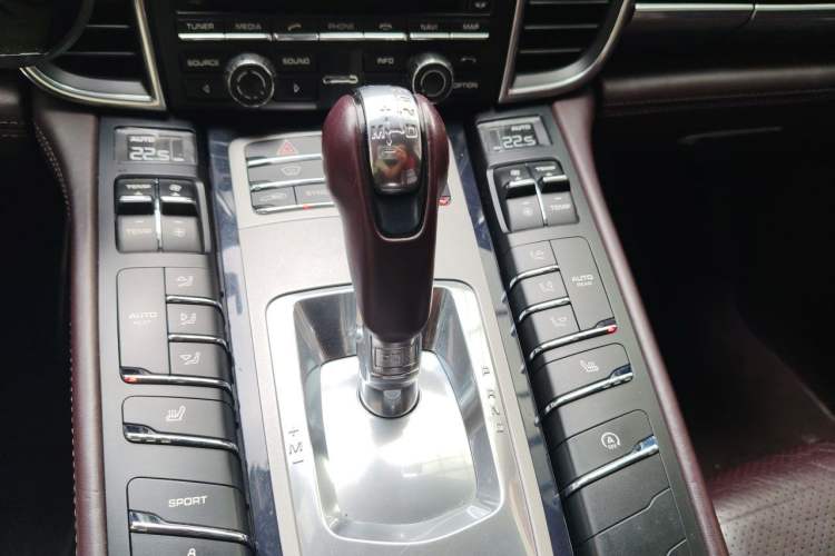 Used Porsche Panamera 2014 Panamera 4 3.0T Gear Lever