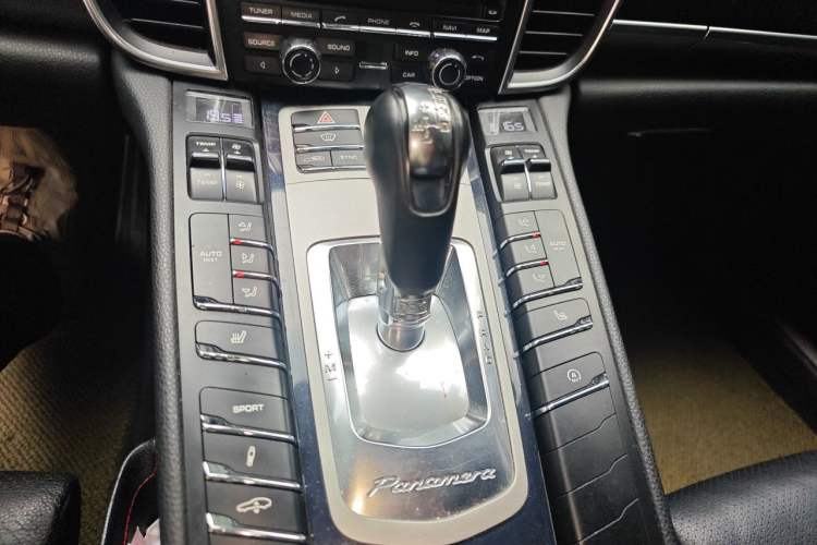 Used Porsche Panamera 2014 Panamera 3.0T Gear Lever
