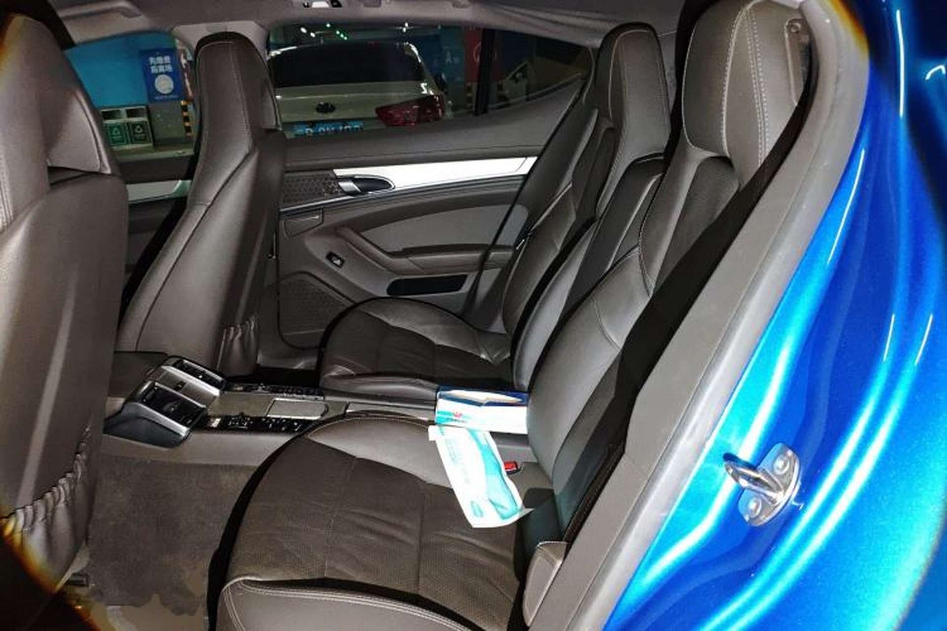 Used Porsche Panamera 2014 Panamera 3.0T Left Rear Seat
