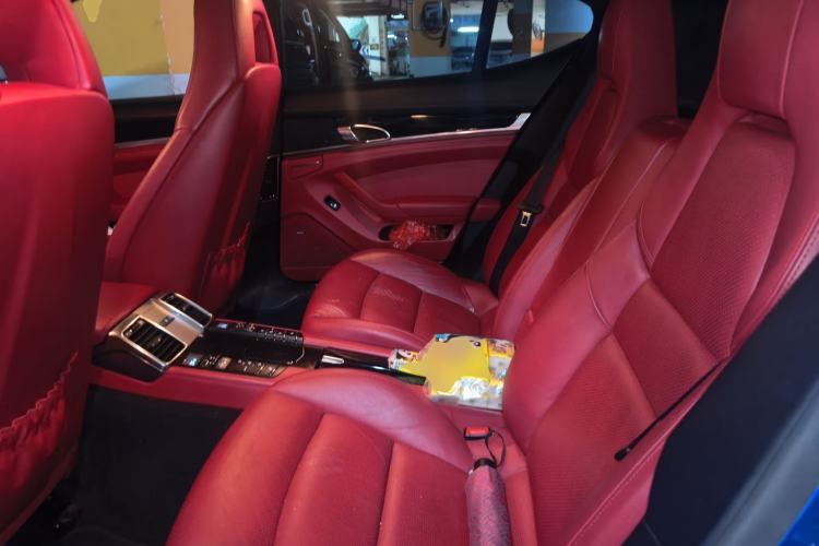 Used Porsche Panamera 2014 Panamera 3.0T Left Rear Seat