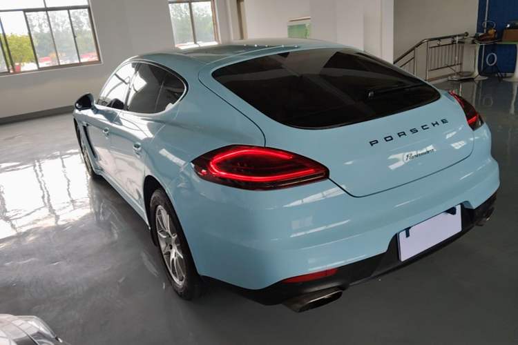 Used Porsche Panamera 2014 Panamera 4 3.0T Rear Left 45 Deg