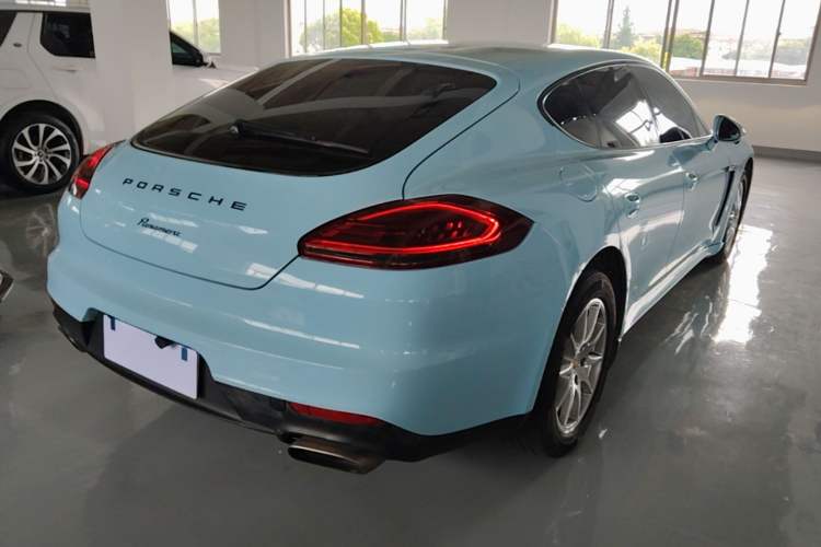 Used Porsche Panamera 2014 Panamera 4 3.0T Rear Right 45 Deg