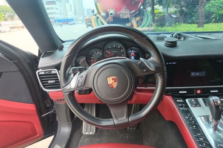 Used Porsche Panamera  Steering Wheel