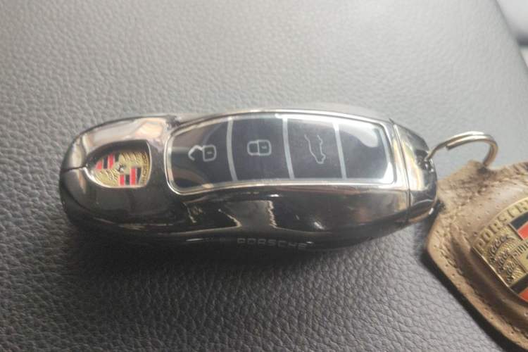 Used Porsche Panamera 2014 Panamera 4 Executive 3.0T Vehicle Key
