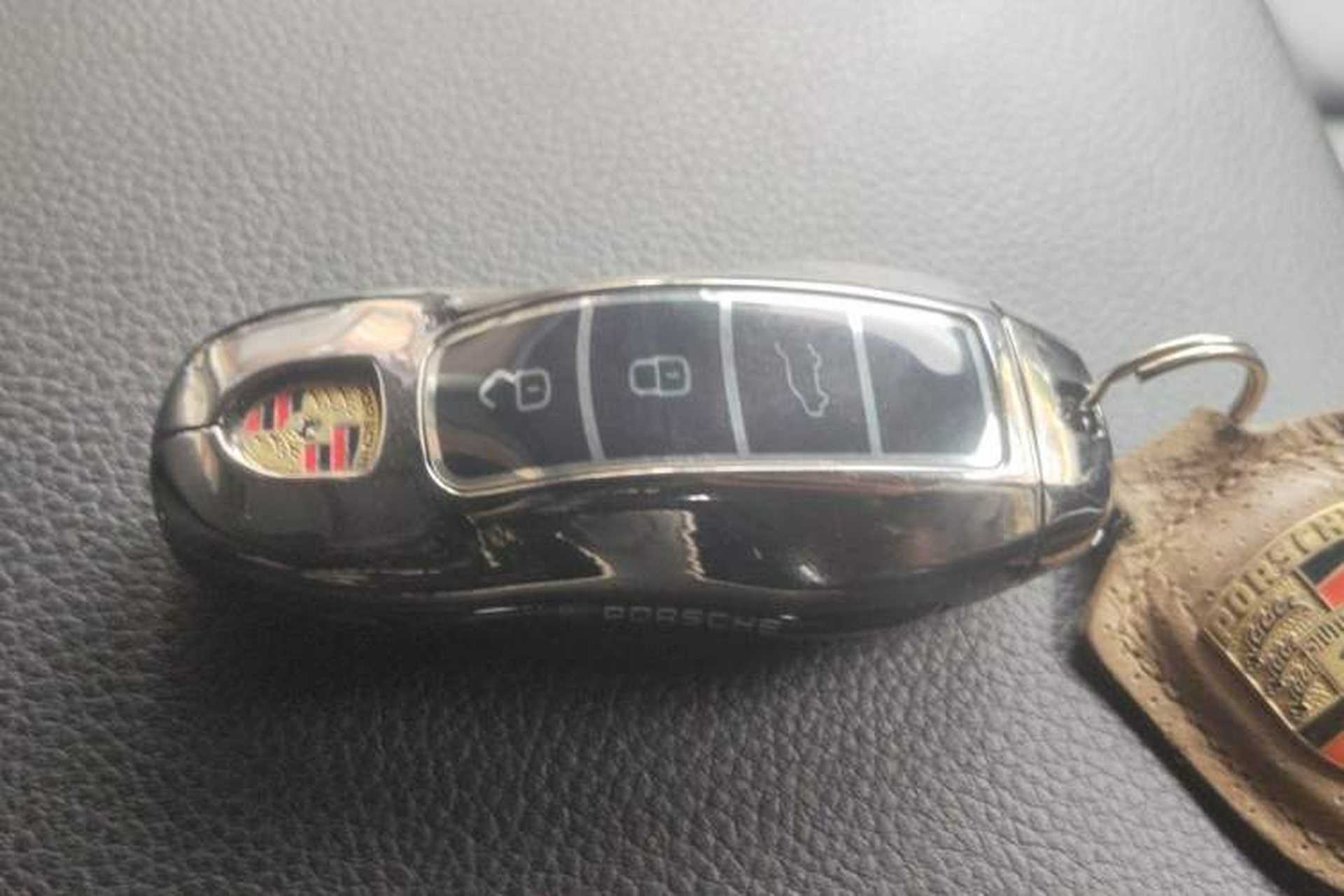 Used Porsche Panamera 2014 Panamera 4 Executive 3.0T Vehicle Key