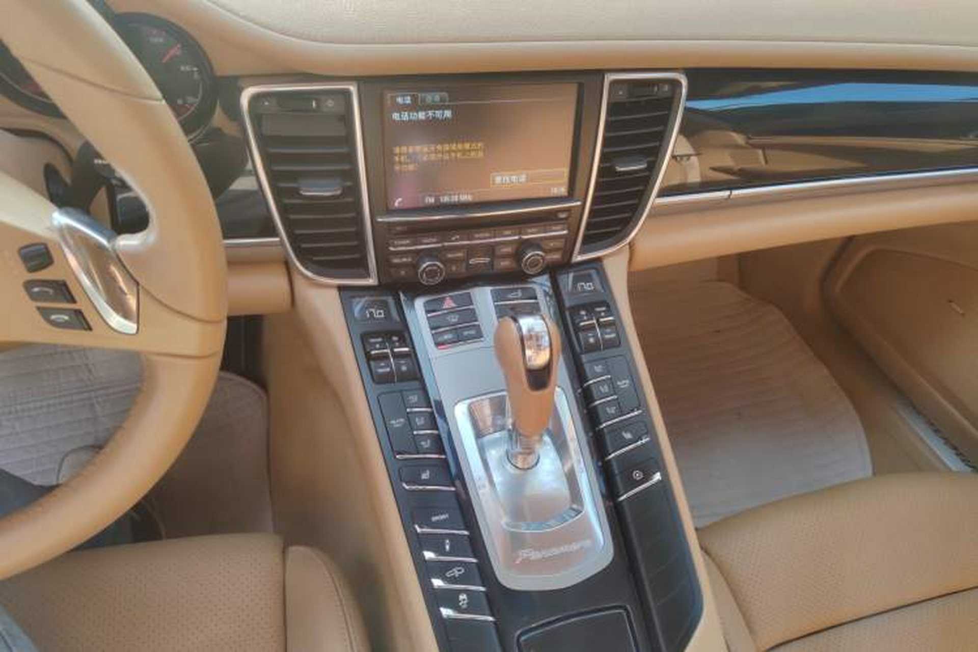 Used Porsche Panamera 2014 Panamera 4 3.0T Audio And AC Panel