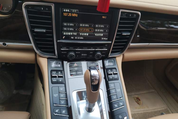 Used Porsche Panamera 2014 Panamera Executive 3.0T Audio And AC Panel