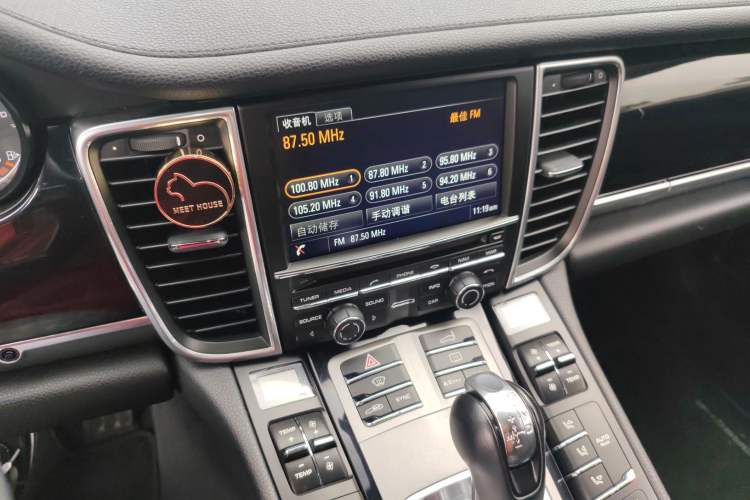 Used Porsche Panamera 2014 Panamera S Executive 3.0T Audio And AC Panel