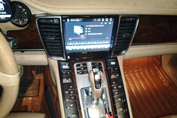 Used Porsche Panamera 2014 Panamera 3.0T Audio And AC Panel