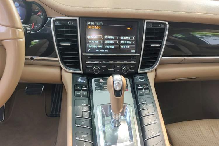 Used Porsche Panamera 2014 Panamera 3.0T Audio And AC Panel