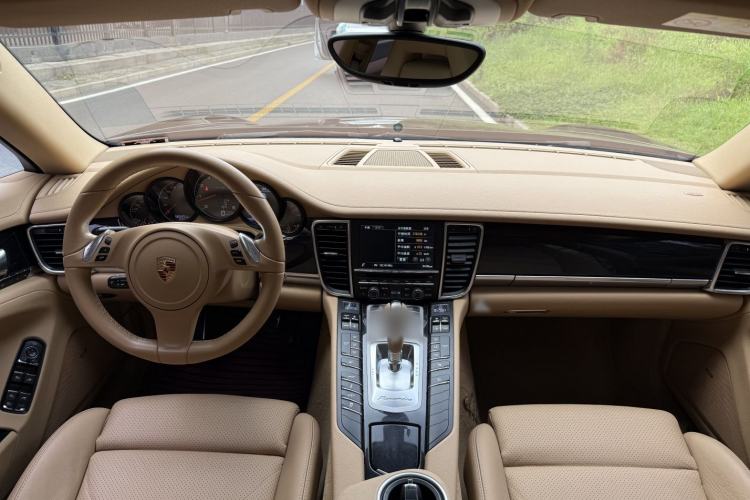 Used Porsche Panamera 2014 Panamera 3.0T Audio And AC Panel