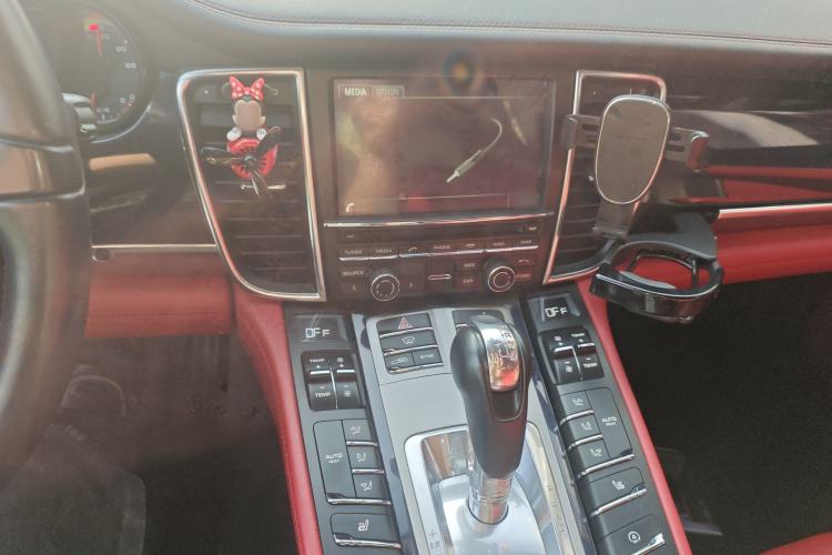 Used Porsche Panamera 2014 Panamera 3.0T Audio And AC Panel