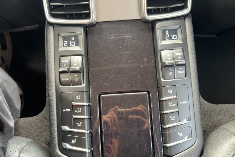 Used Porsche Panamera 2014 Panamera 3.0T Audio And AC Panel