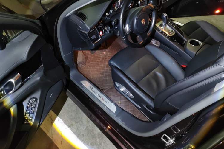 Used Porsche Panamera 2014 Panamera 4 3.0T Driver Seat