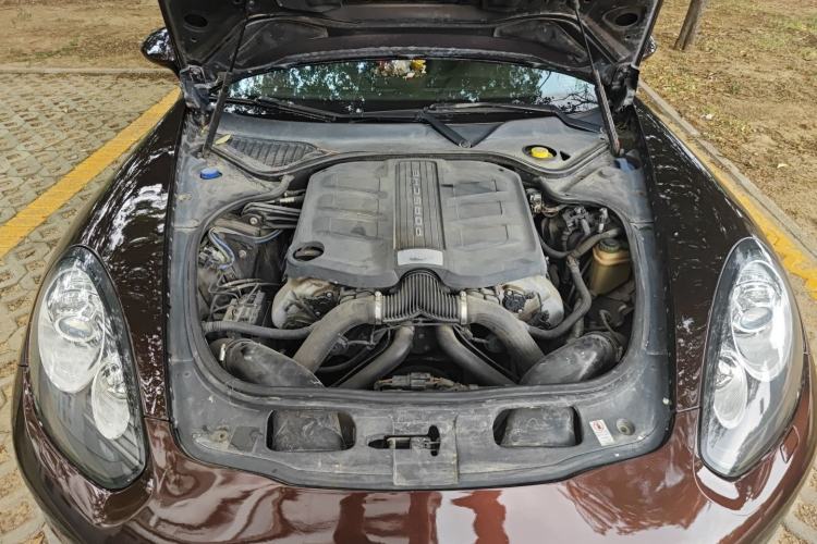 Used Porsche Panamera 2014 Panamera 3.0T Engine Bay