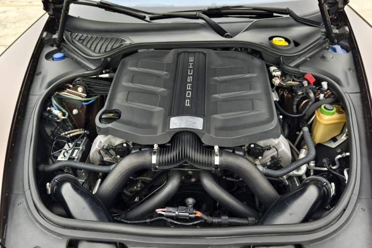 Used Porsche Panamera 2014 Panamera 4 3.0T Engine Bay